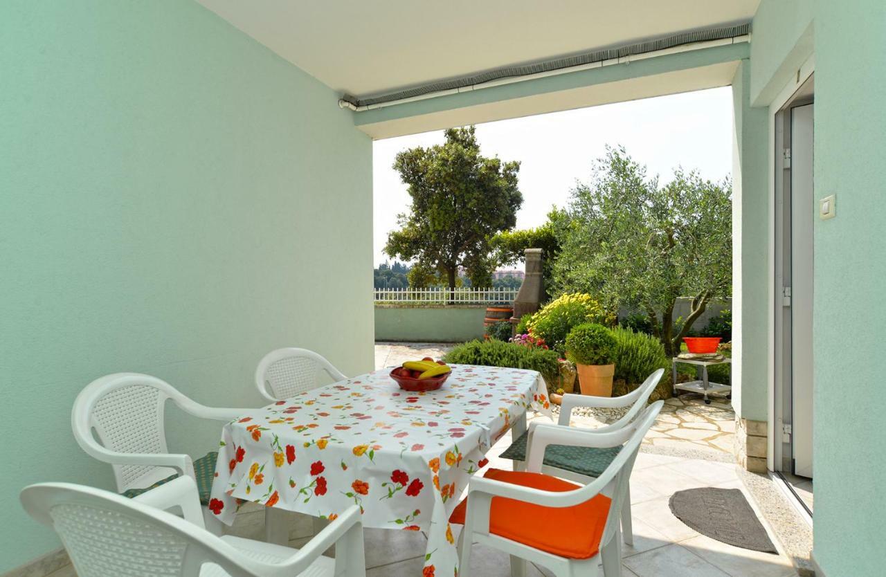 Pool Apartments 624 Pula Bagian luar foto
